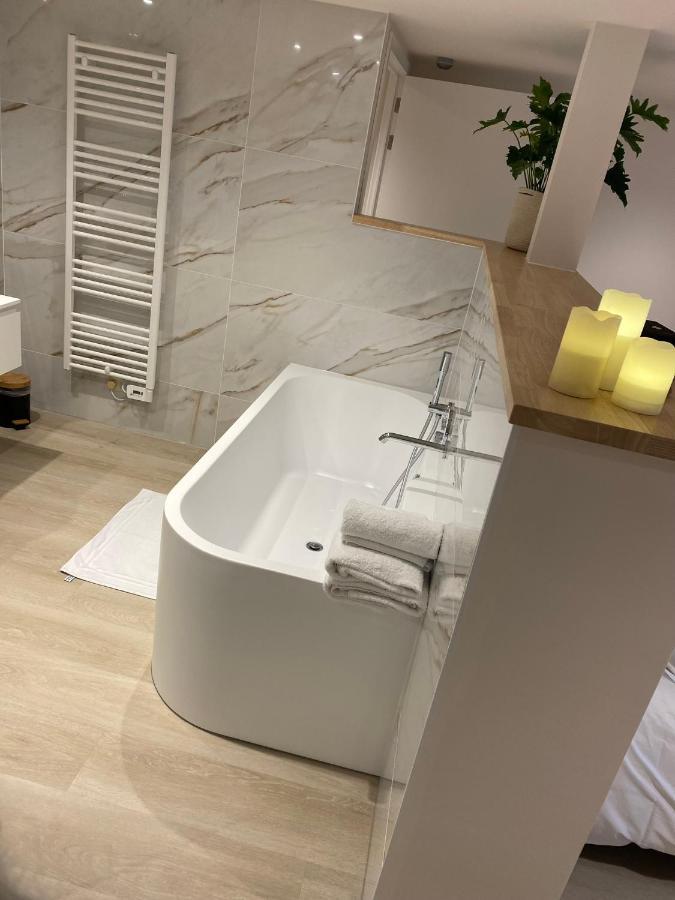 Chambres D'Hotes Eucalyptus Et Glycine Genval Eksteriør billede